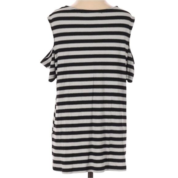 Michael Stars Cold Shoulder Top - Picture 2 of 3